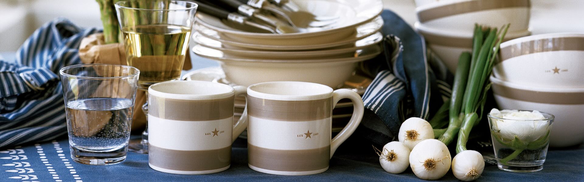 Lexington Geschirr Details beige