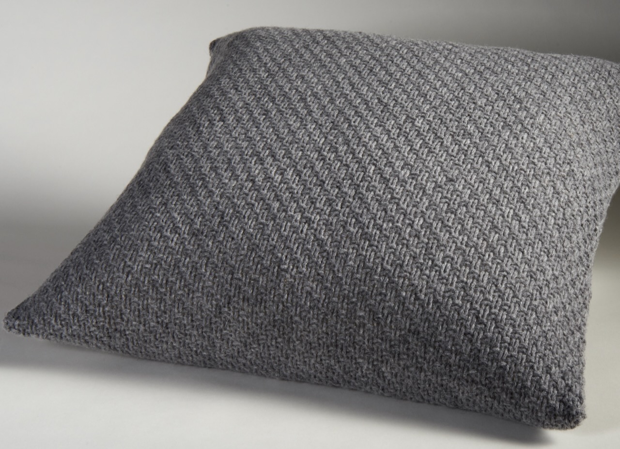 Evelyn Kahle Kissenbezug Oslo grau 50x50 cm Evelyn Kahle Kissenbezug Oslo grau 50x50 cm