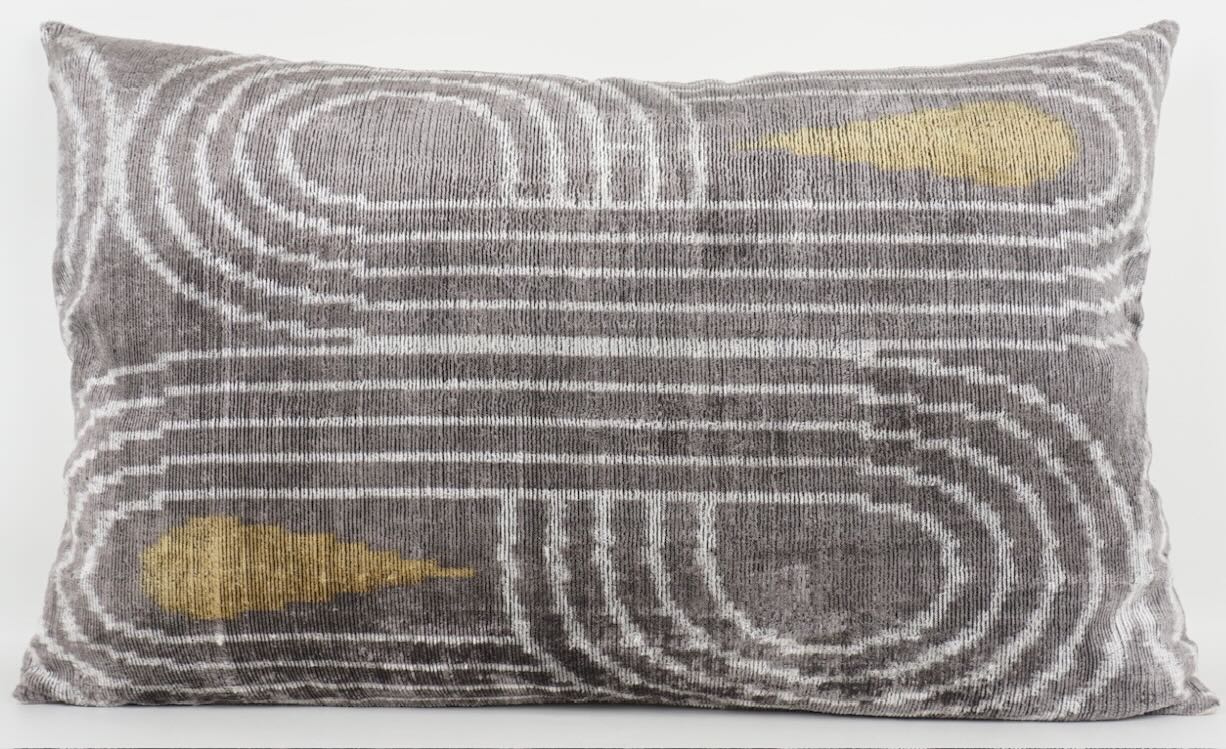 Kissenbezug Seide Zirkel grau/offwhite/gold 40x60 cm Kissenbezug Seide Zirkel grau/offwhite/gold 40x60 cm