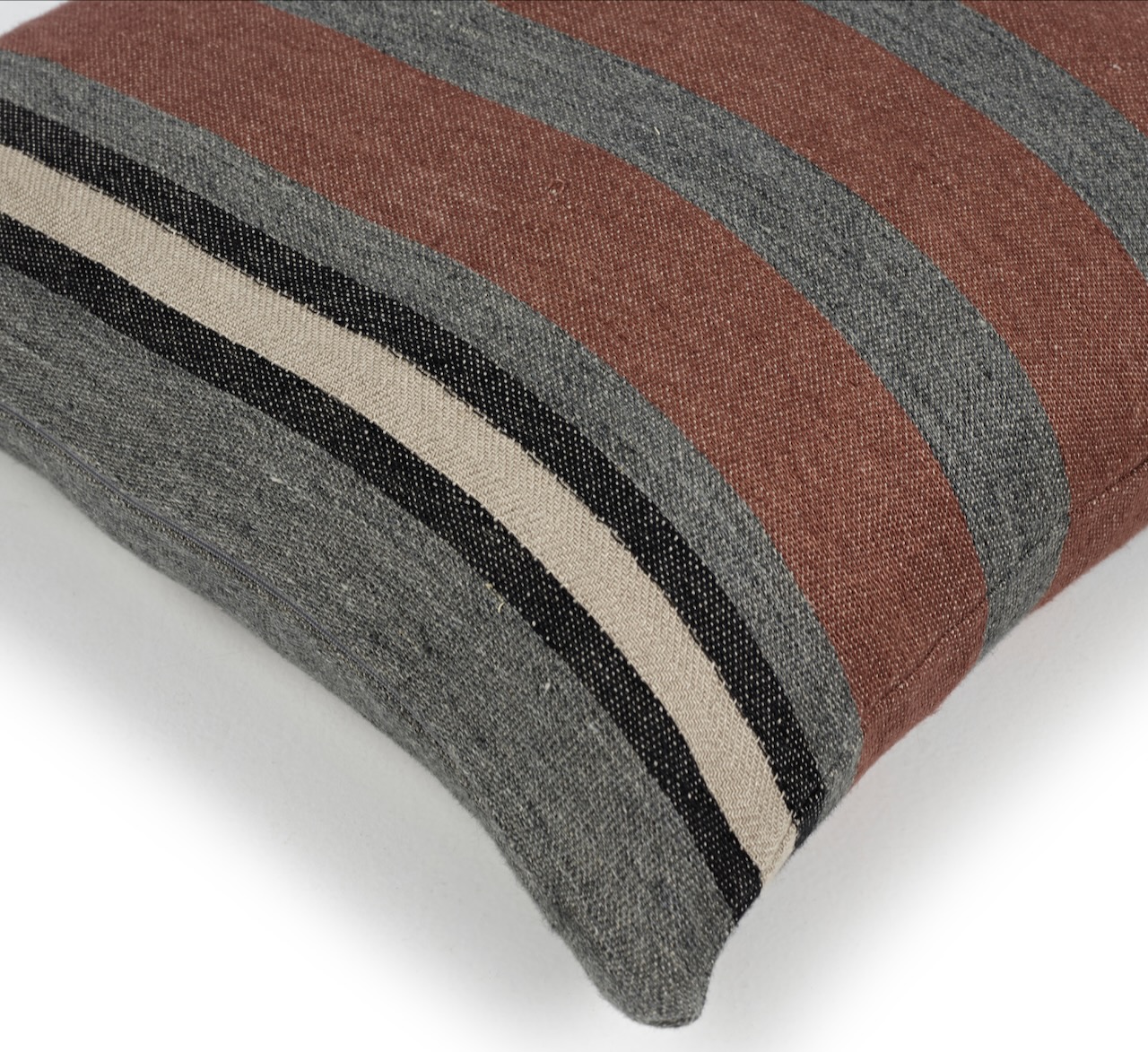 Libeco Kissenbezug Sienna Stripe braun/grau/schwarz/natur 50x50 cm Libeco Kissenbezug Sienna Stripe braun/grau/schwarz/natur 50x50 cm