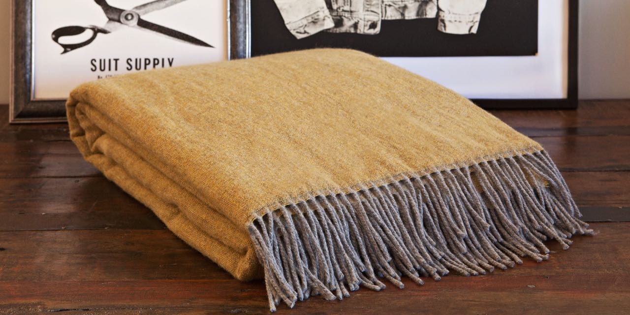 Exklusive Decken und Plaids aus hochwertigen Materialien